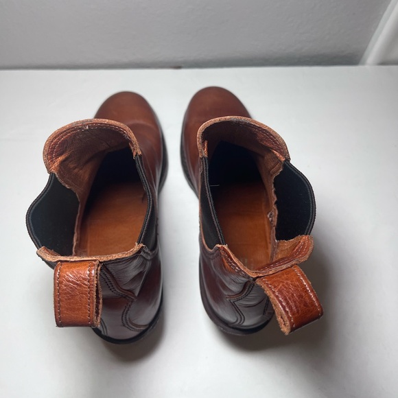 Frye Cognac Brown Sabrina Chelsea Boots Leather - Picture 7 of 11